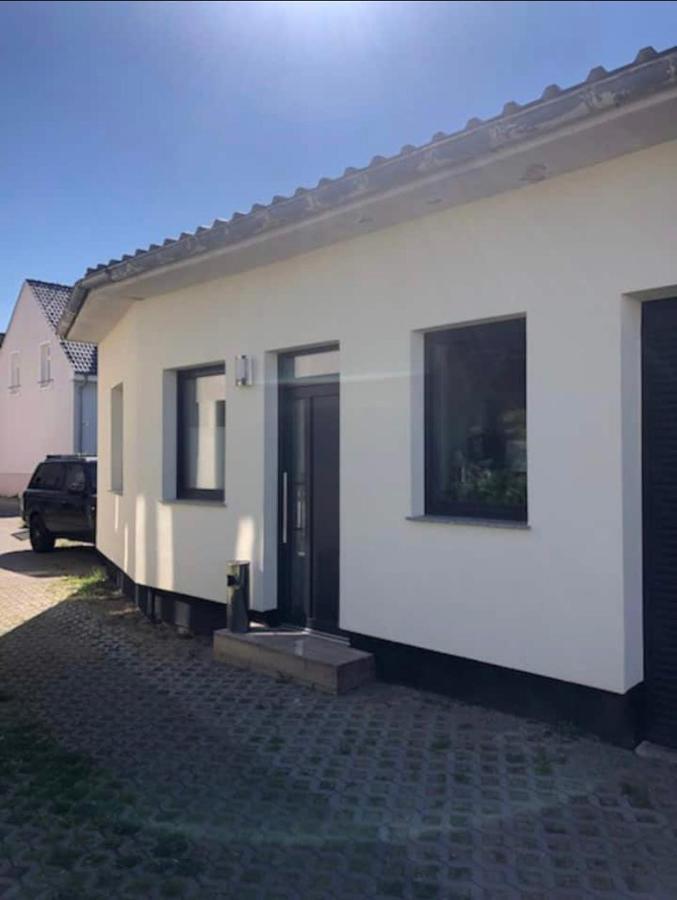 Ferienwohnung Zwergmoewe Rostock Zewnętrze zdjęcie